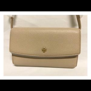 TORY BURCH Robinson Pebbled mini cross body bag